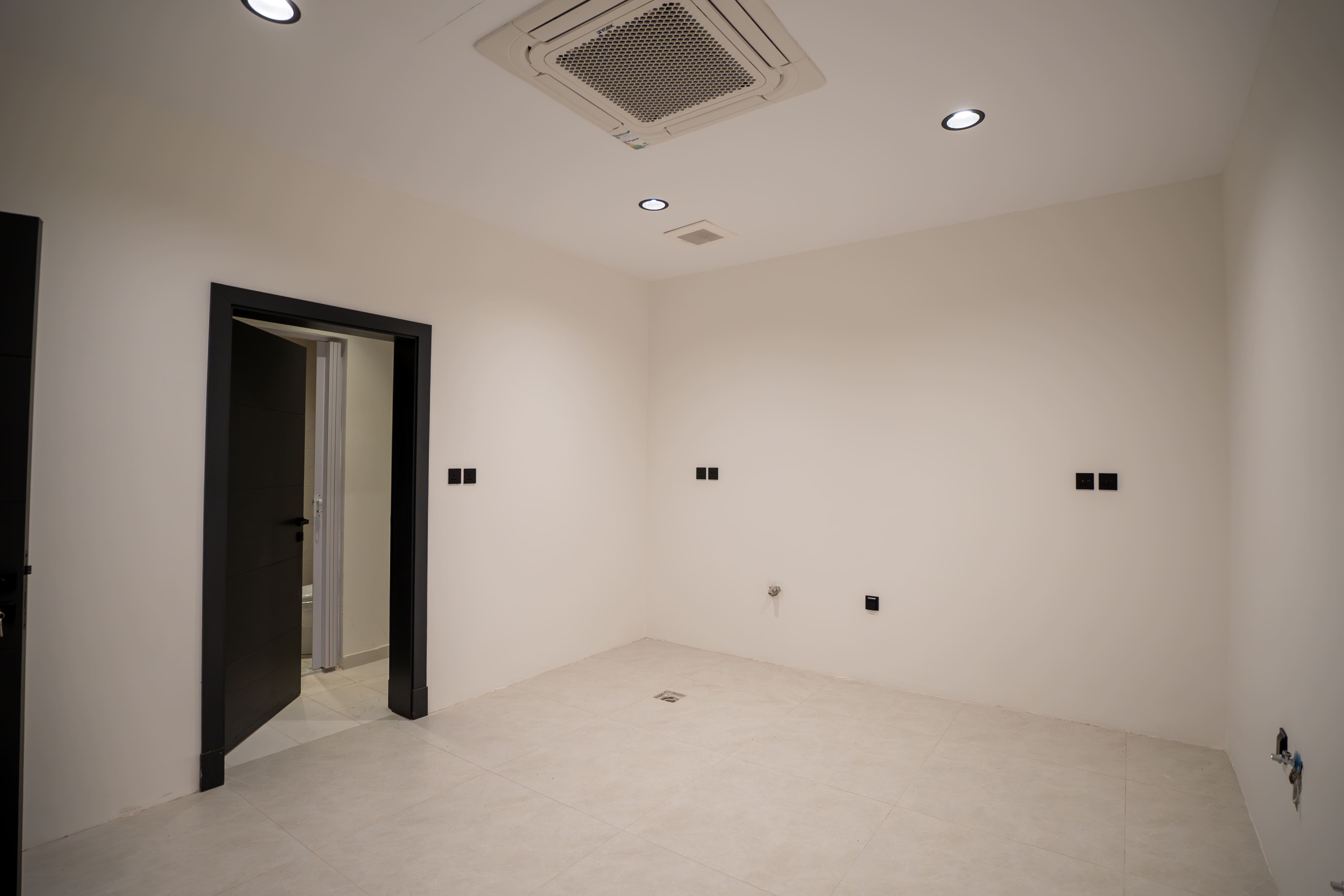 شقق فاخرة بحي الزهراء