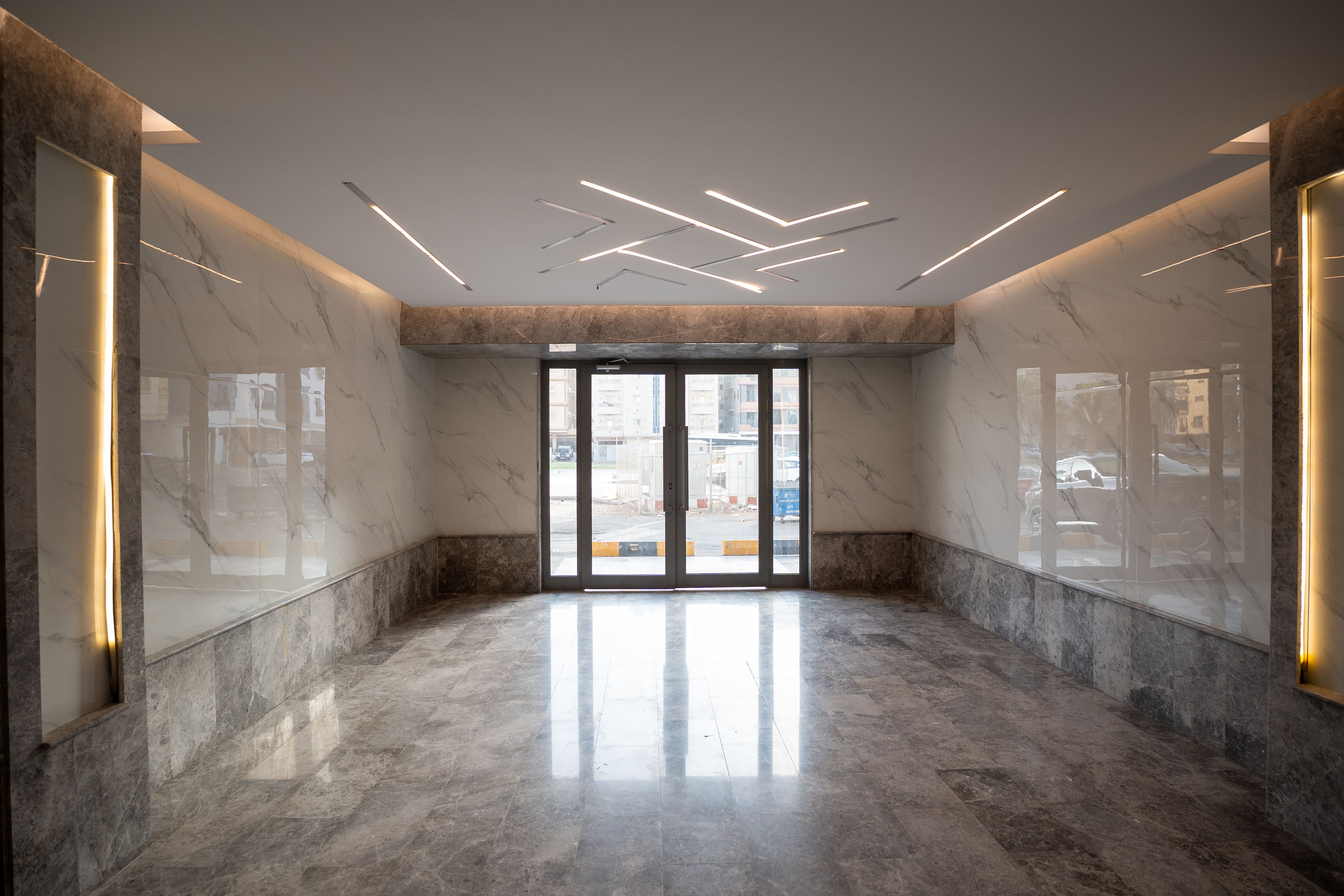 شقق فاخرة بحي السلامة